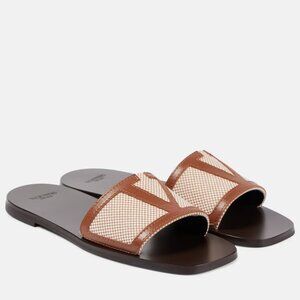 Valentino Garavani VIVA Logo Superstar Flat Slides Mules Sandals Shoes